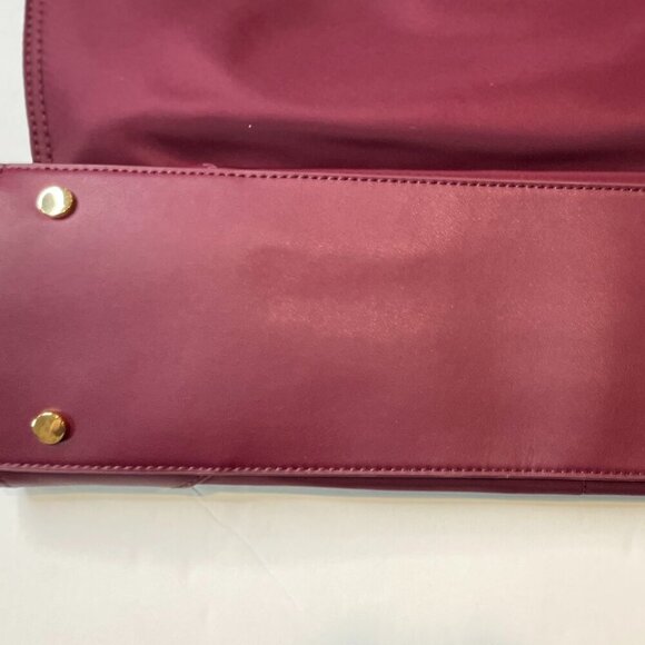 Quince Revive Nylon Large Tote New With Tags Burgundy - Picture 5 of 5